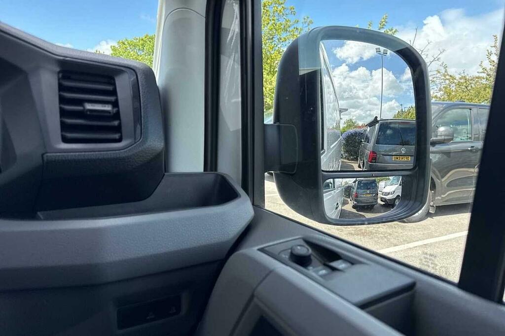 Volkswagen Crafter 2.0 Tdi 140Ps Commerce Plus High Roof Van White #16