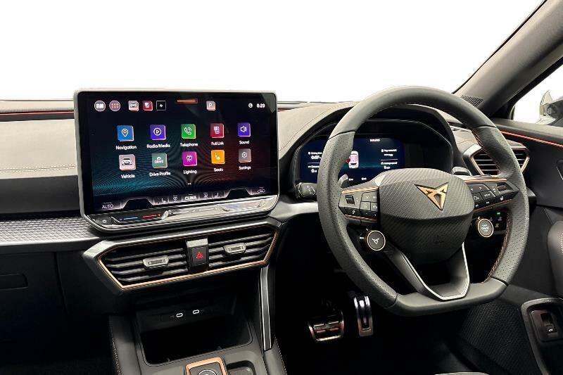 Cupra Formentor 1.5 Etsi 150 V2 Dsg Purple #2