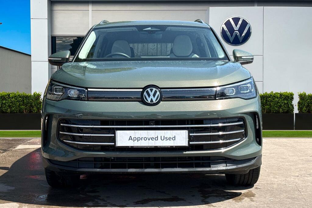 Volkswagen Tiguan 1.5 Etsi 150 Elegance Dsg Area View And Rear Green #5