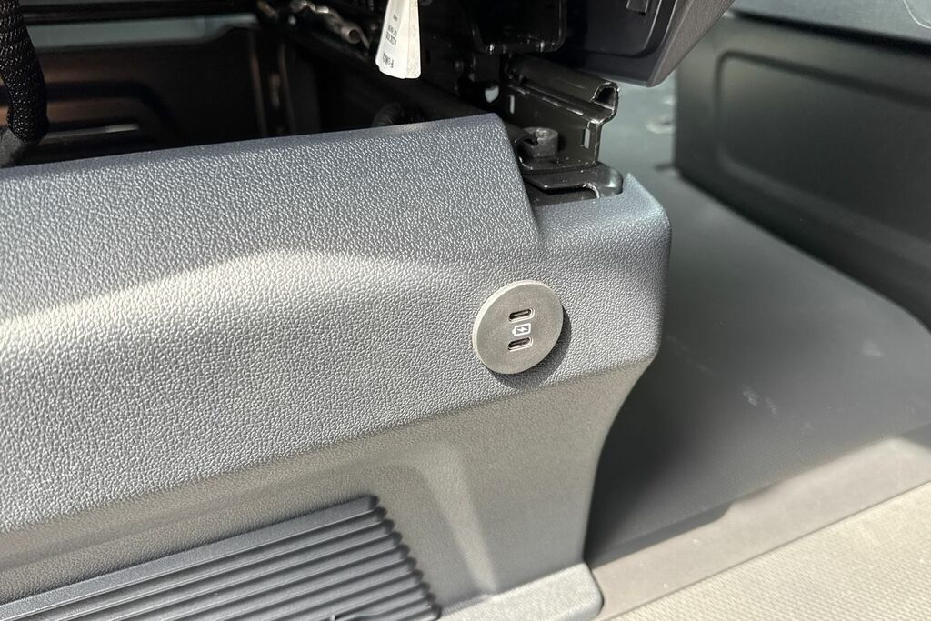 Volkswagen Transporter 2.0 Tdi T32 Commerce Pro 4Motion Swb Euro 6 Grey #35