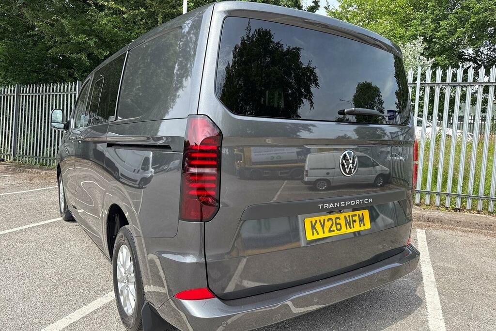 Volkswagen Transporter T30 Tdi 150 Van Commerce Pro Swb Green #15