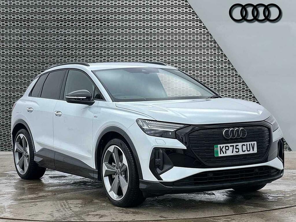 Audi Q4 E Tron Q4 Black Edition 45 E-tron Quattro 210,00 Kw White