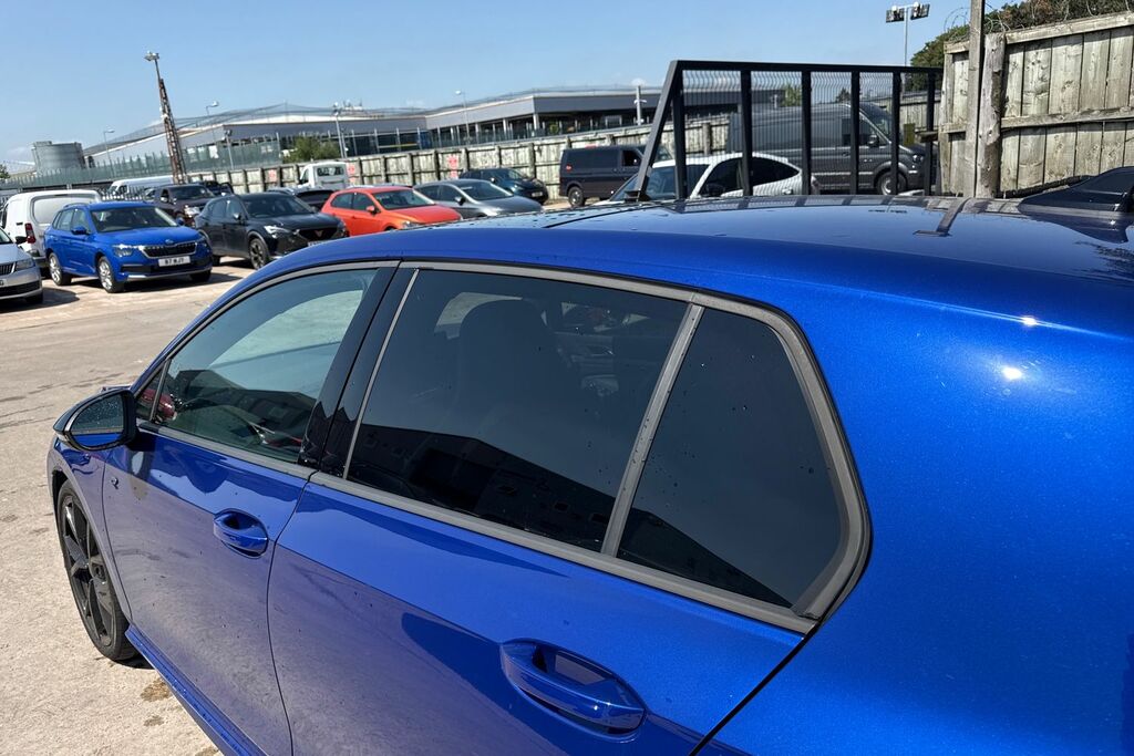 Volkswagen Golf 1.5 Tsi 150 R-line 150 Ps Black #28