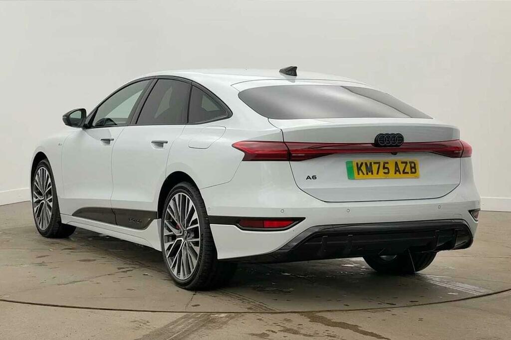 Audi A6 Edition 1 E-tron Performance 270,00 Kw White #3