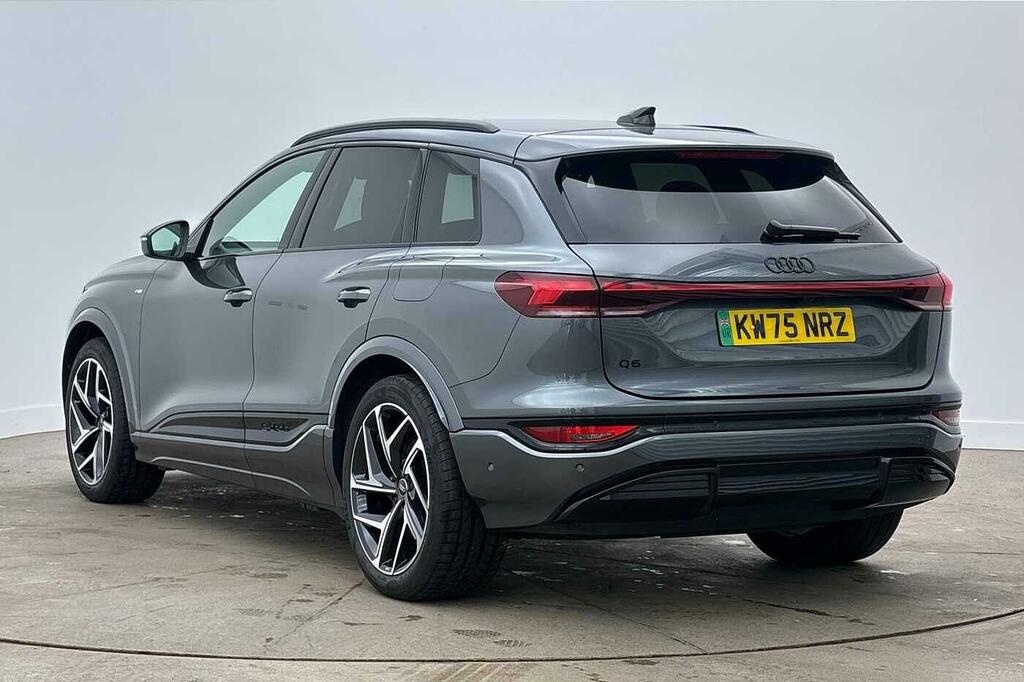 Audi Q6 E-Tron Q6 Suv Edition 1 E-tron Performance 225,00 Kw Grey #3