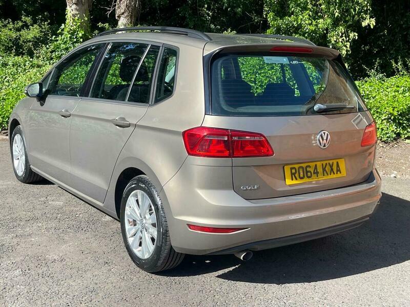 Volkswagen Golf 1.6 Tdi Bluemotion Tech RO64KXA Gold #3