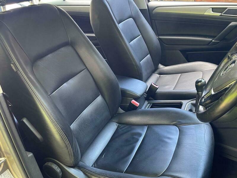 Volkswagen Golf 1.6 Tdi Bluemotion Tech RO64KXA Gold #4