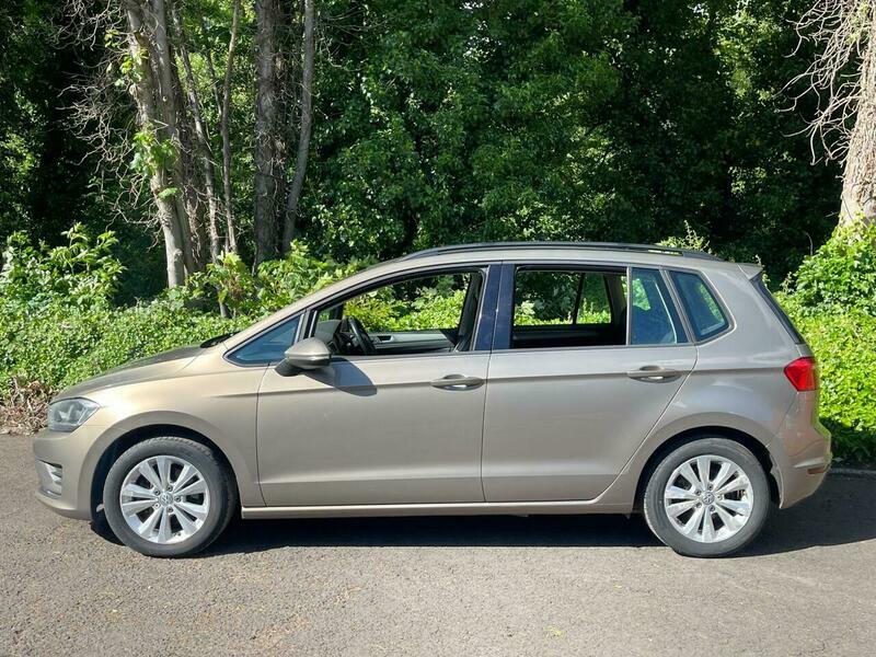 Volkswagen Golf 1.6 Tdi Bluemotion Tech RO64KXA Gold #5
