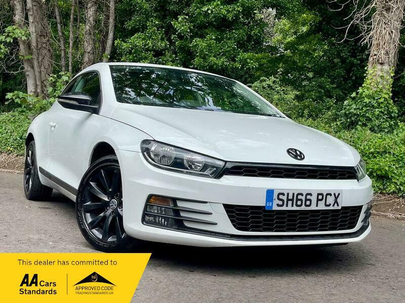 Volkswagen Scirocco 2.0 Tdi Bluemotion Tech White