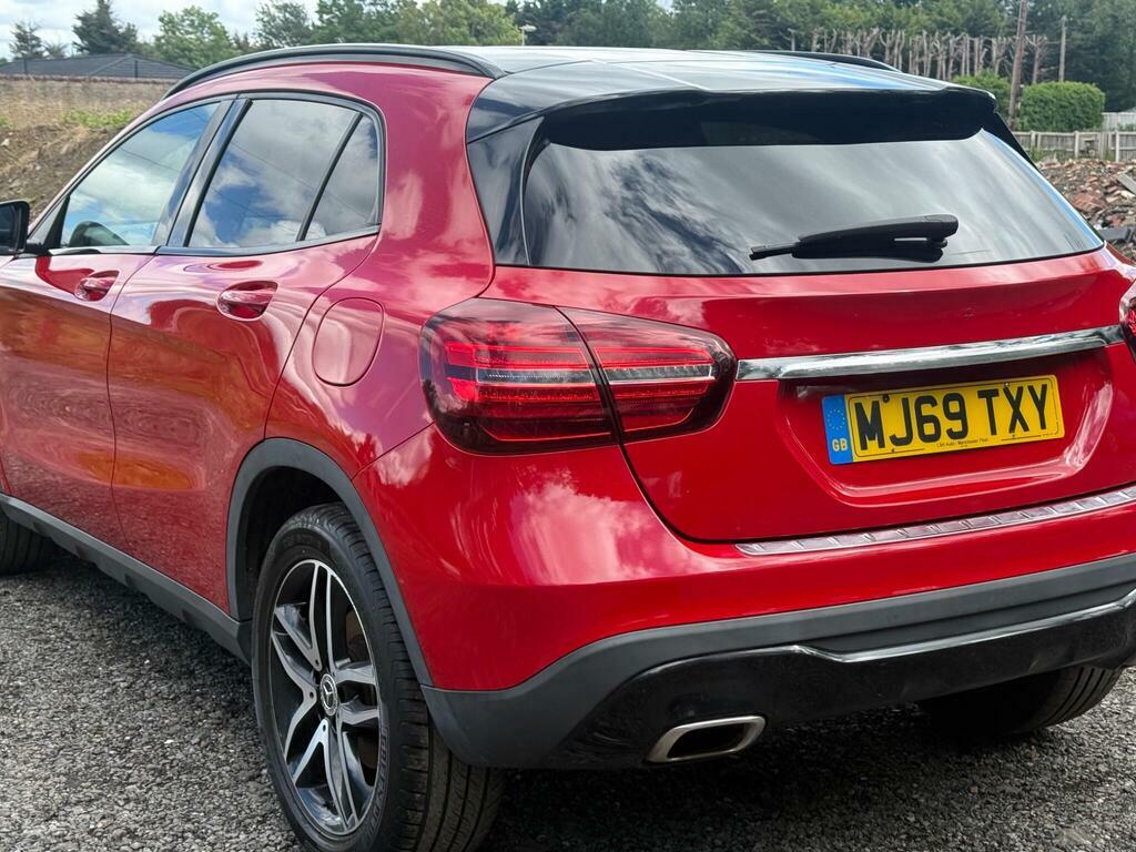Mercedes-Benz GLA Class 1.6 Gla180 Urban Edition 7G-dct Euro 6 S S Red #4