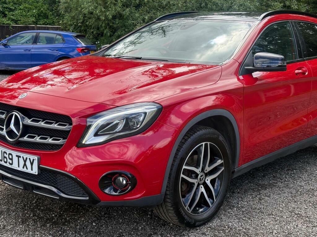 Mercedes-Benz GLA Class 1.6 Gla180 Urban Edition 7G-dct Euro 6 S S Red #2