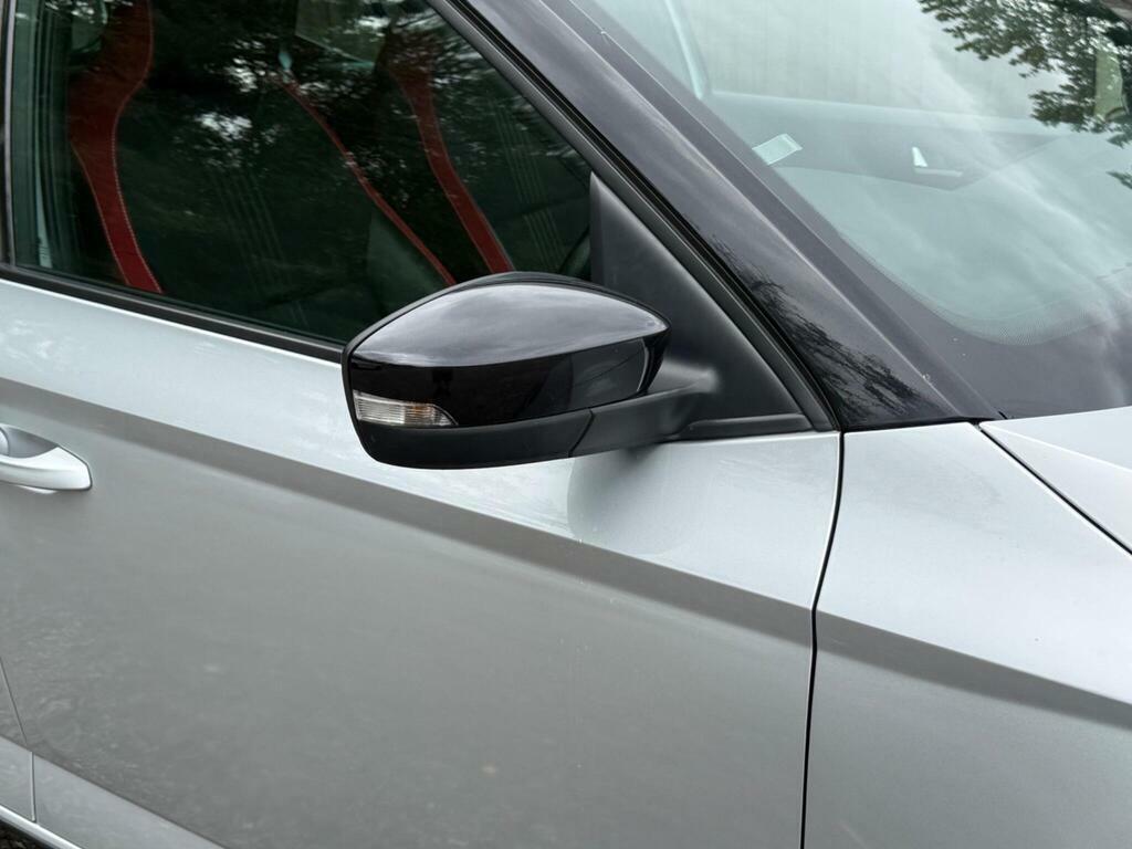 Skoda Fabia 1.0 Tsi Se 110Ps Ss Dsg 5-Dr Hatchback Grey #38