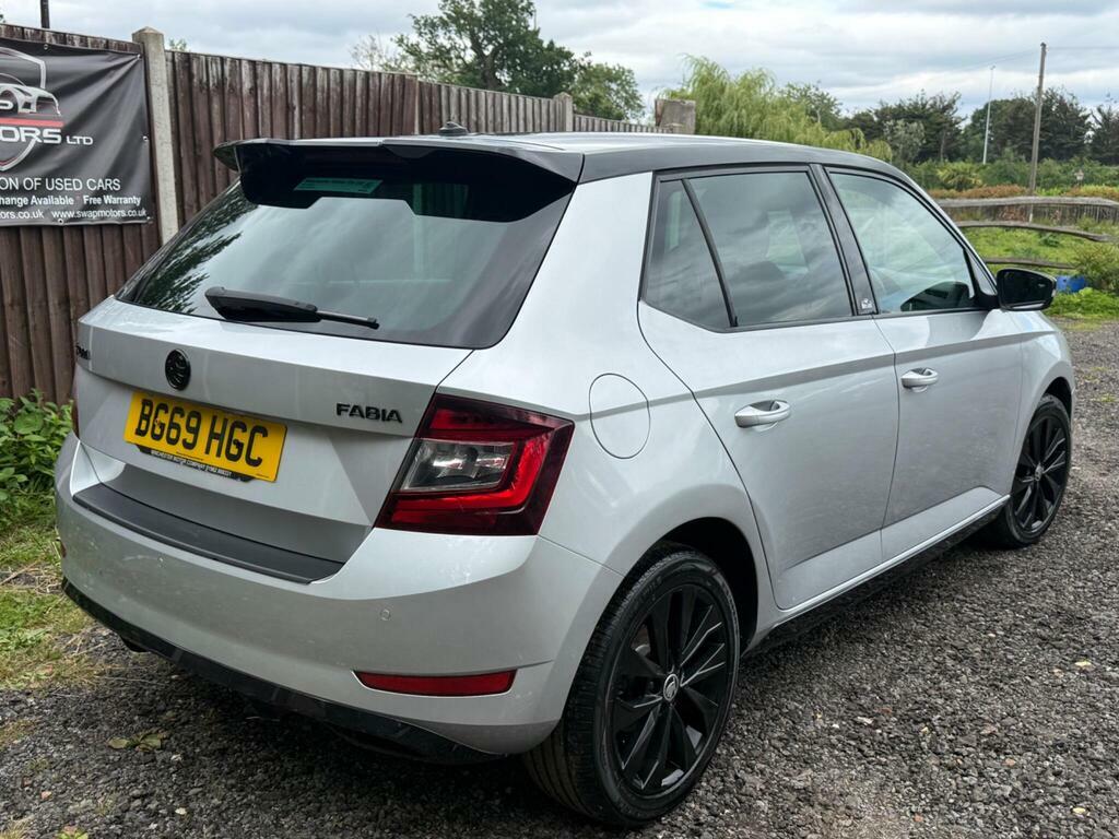 Skoda Fabia 1.0 Tsi Se 110Ps Ss Dsg 5-Dr Hatchback Grey #9