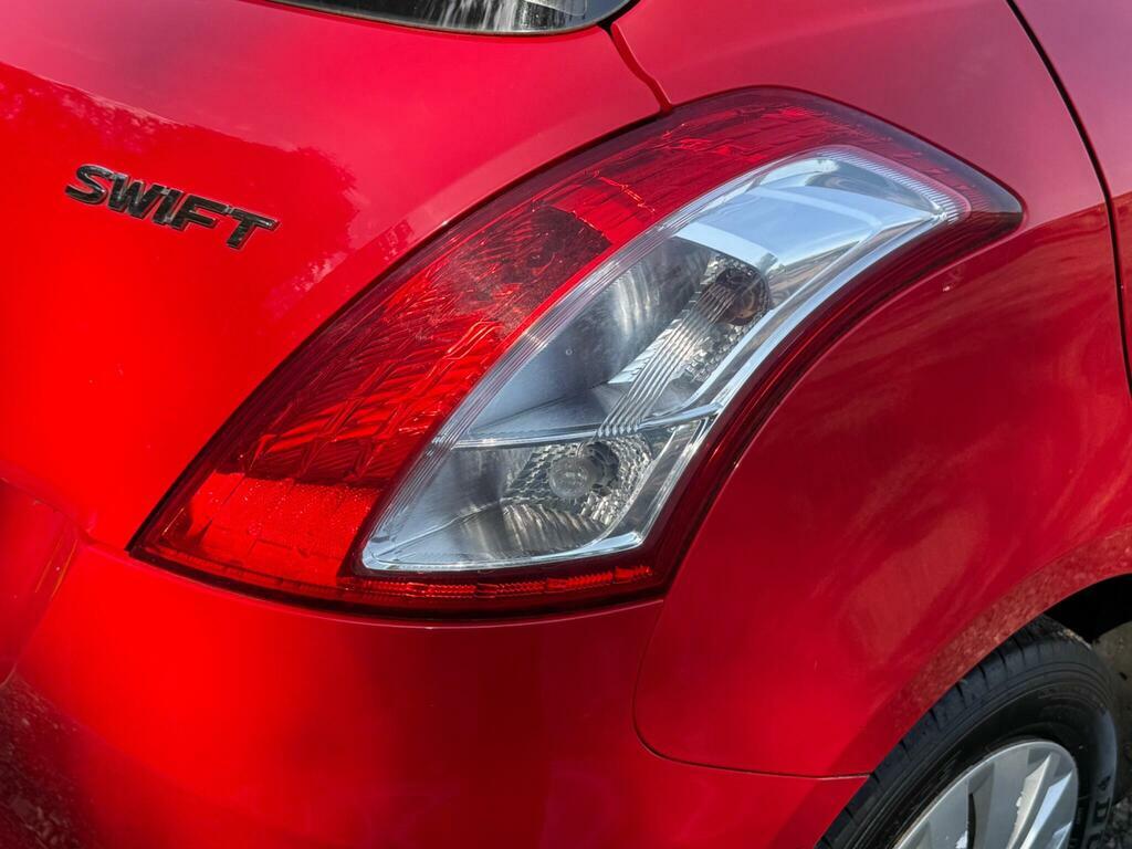 Suzuki Swift 1.0 Boosterjet Sz5 Euro 6 2017 Red #42