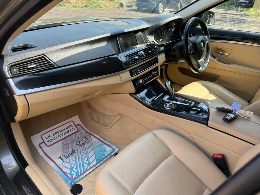 BMW 5 Series Estate 3.0 Grey #13