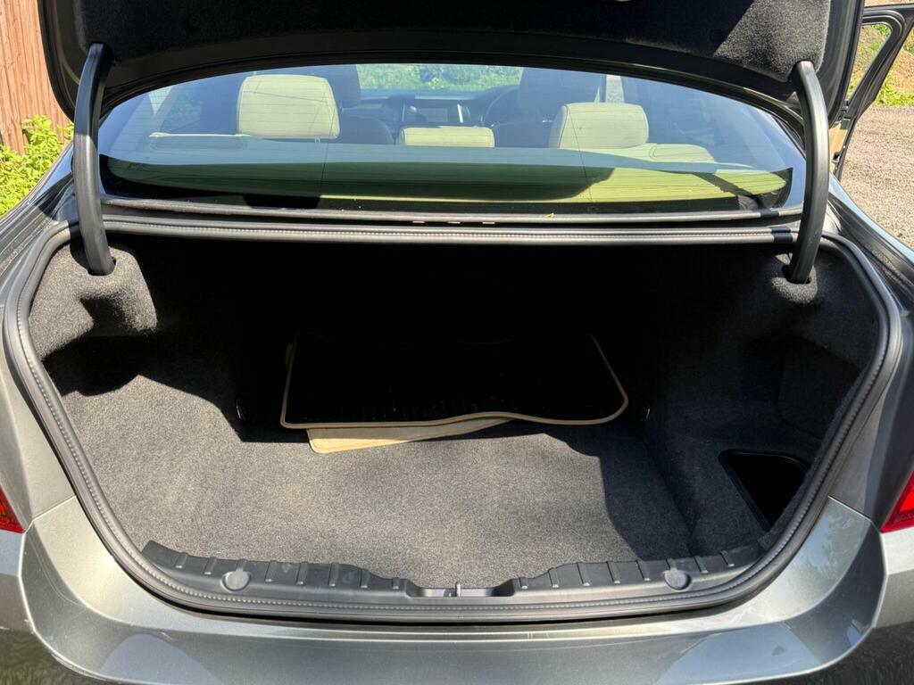 BMW 5 Series Estate 3.0 Grey #50