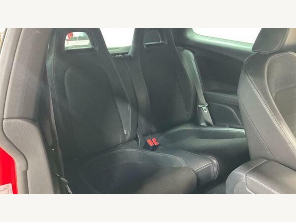Volkswagen Scirocco Tsi Bluemotion Tech Gt White #10