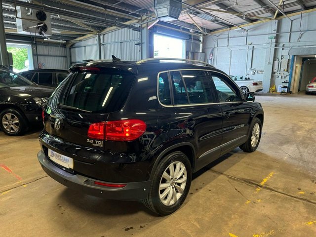 Volkswagen Tiguan Suv CE15OWK Black #6