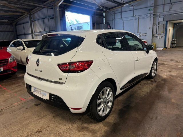 Renault Clio Dynamique Nav Dci White #4