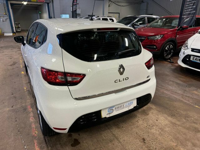 Renault Clio Dynamique Nav Dci White #2