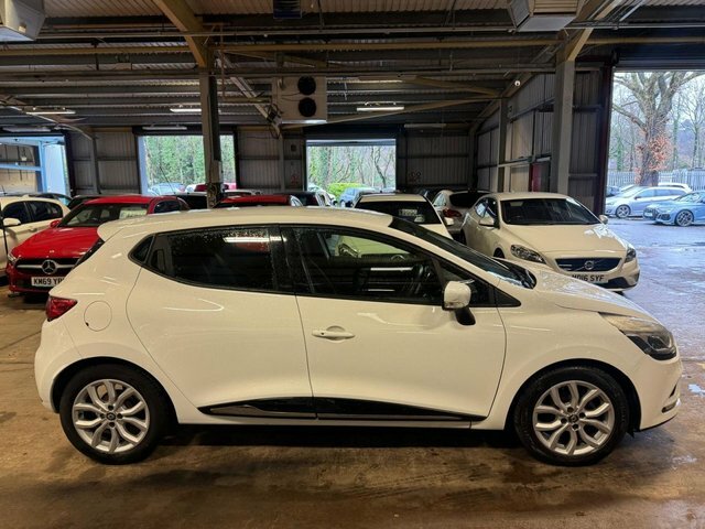 Renault Clio Dynamique Nav Dci White #5