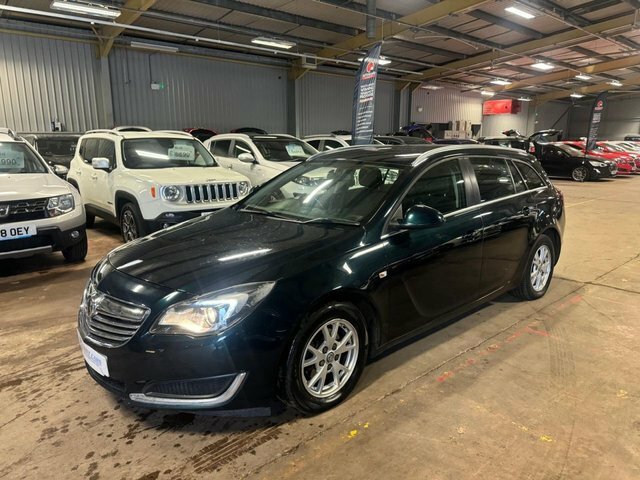 Vauxhall Insignia Estate Green