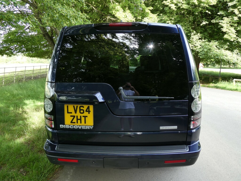 Land Rover Discovery Sdv6 Hse Luxury Black #6
