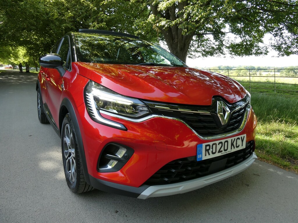 Renault Captur 1.5 Blue Dci S Edition Suv Edc Euro 6 Red