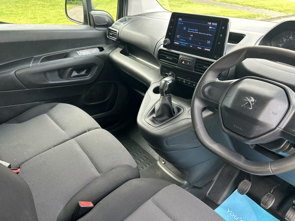 Peugeot Partner 1.5 Bluehdi 650 Professional Standard Panel Van White #14