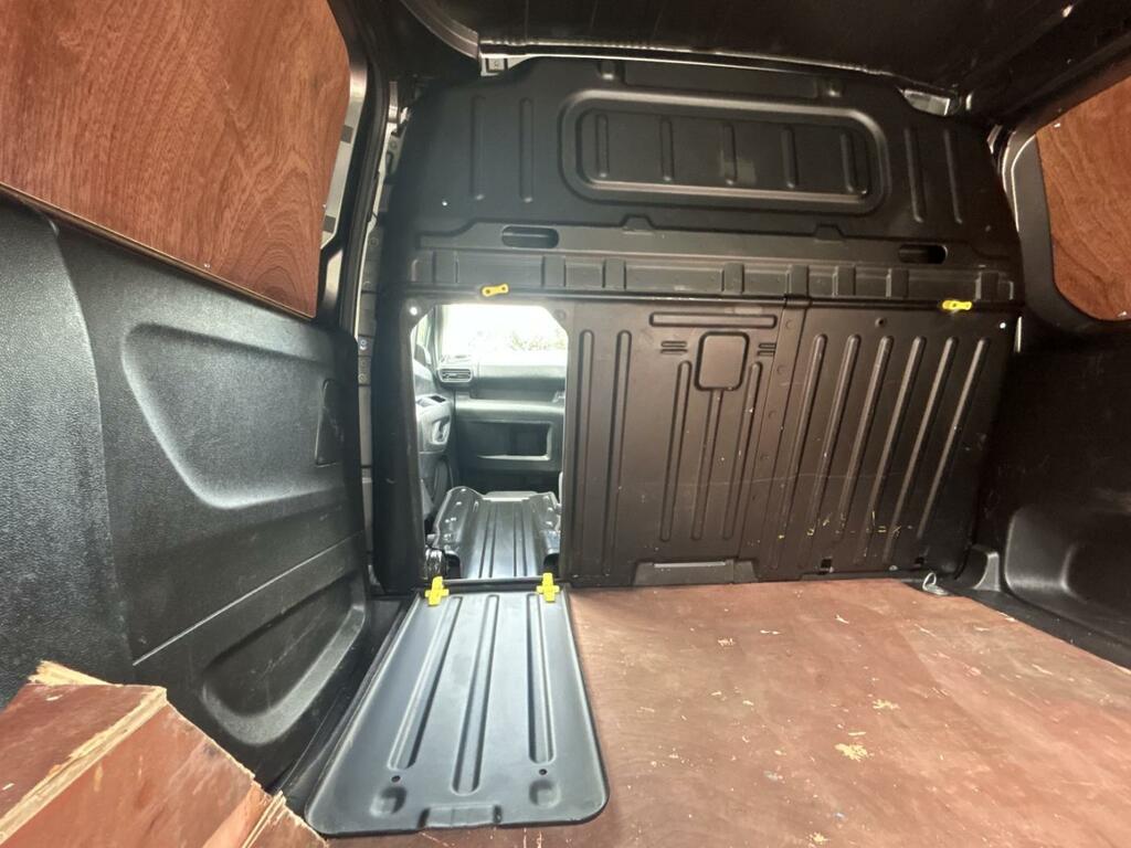 Peugeot Partner 1.5 Bluehdi 650 Professional Standard Panel Van White #37