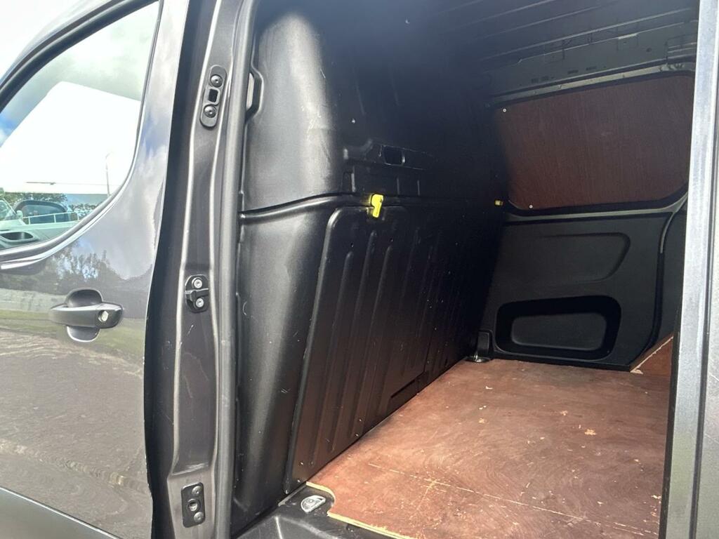 Peugeot Partner 1.5 Bluehdi 650 Professional Standard Panel Van White #34