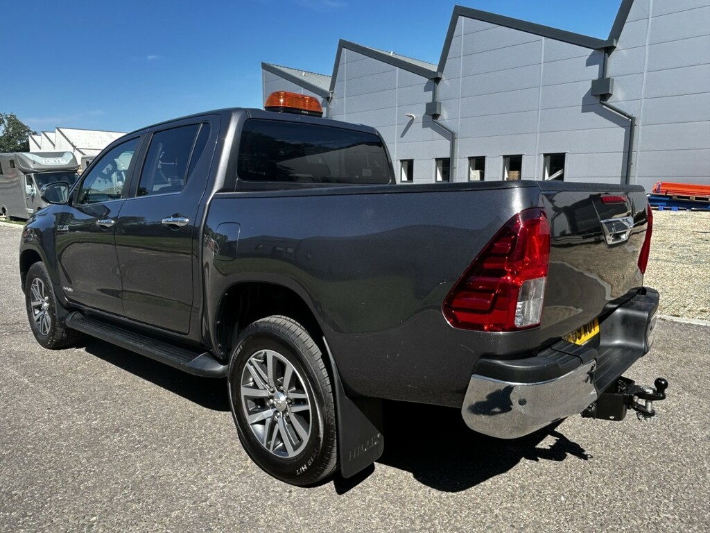 Toyota HILUX D 4d Black #7