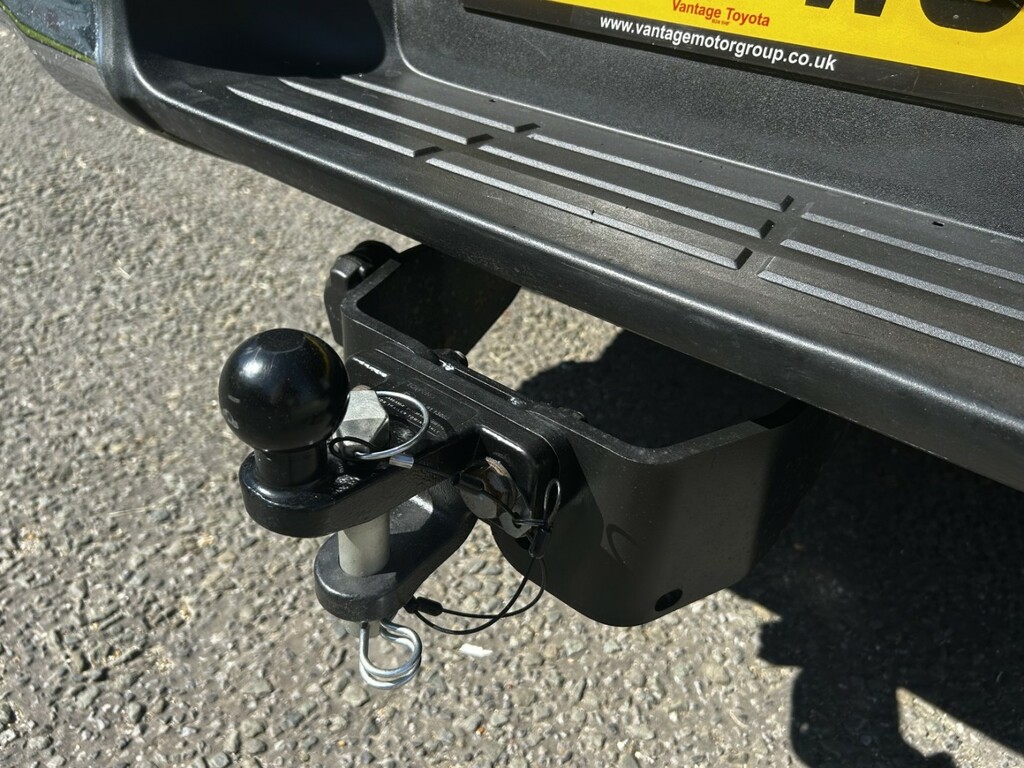 Toyota HILUX D 4d Black #14