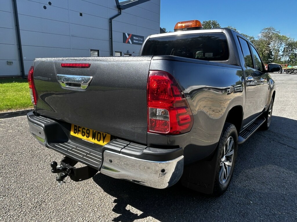 Toyota HILUX D 4d Black #10