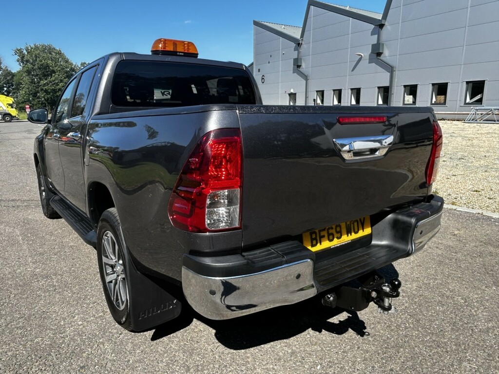 Toyota HILUX D 4d Black #8