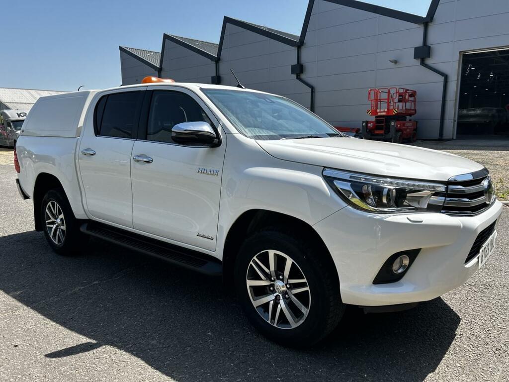 Toyota HILUX 2.4 D-4d Invincible White #3