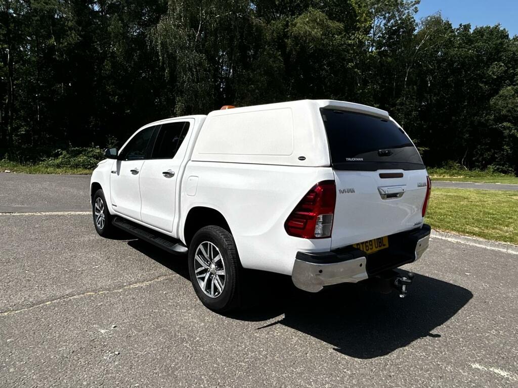 Toyota HILUX 2.4 D-4d Invincible White #6