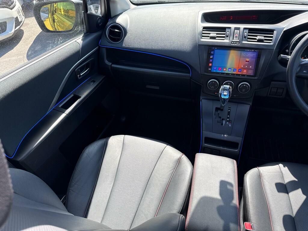 Mazda 5 Mpv White #17