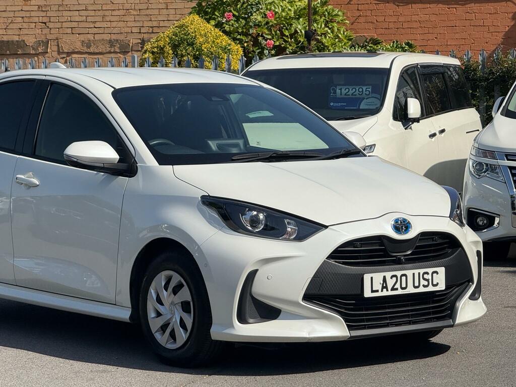 Toyota Yaris 1.5 Vvt-h Icon Hatchback Hybrid E-cvt E LA20USC White #2