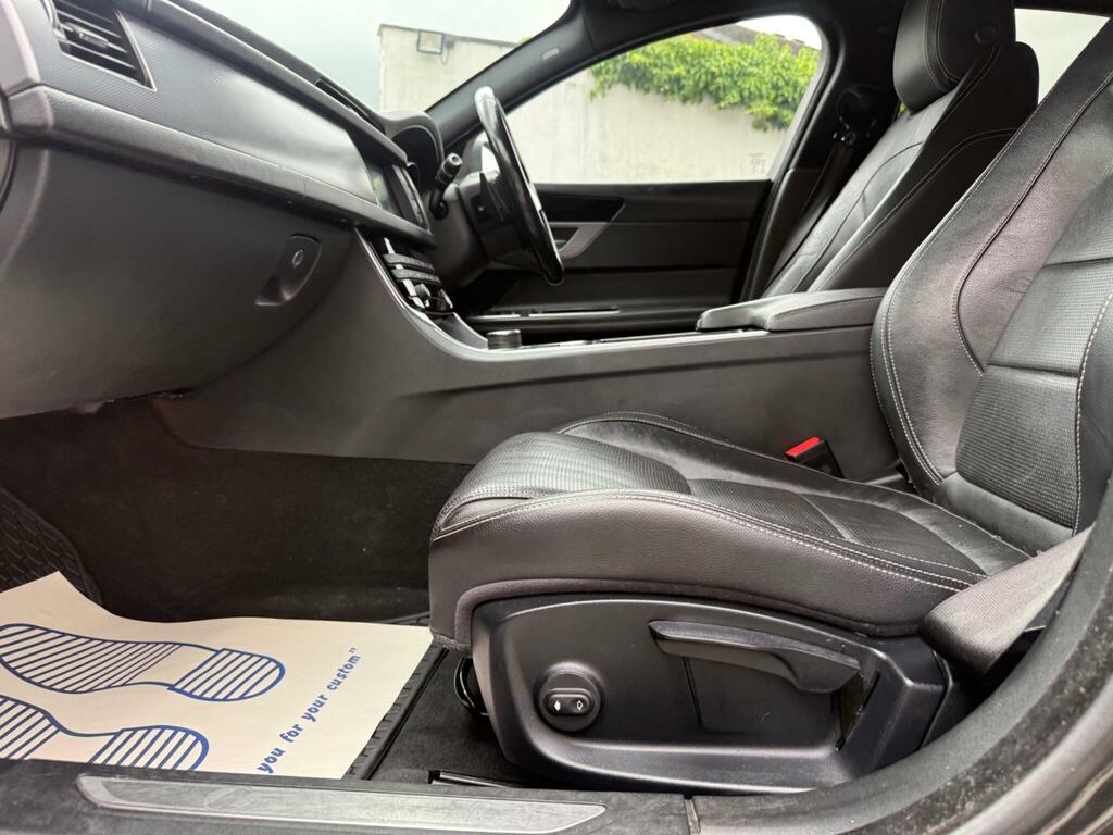 Jaguar XF Saloon Grey #46