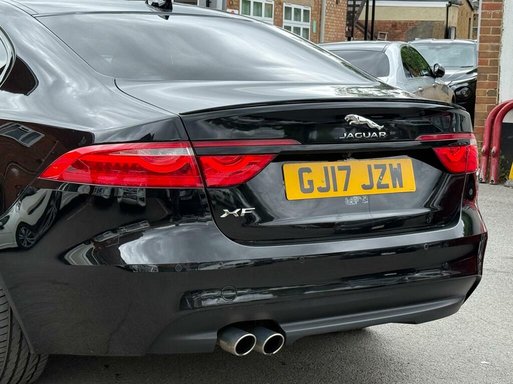 Jaguar XF Saloon Grey #9