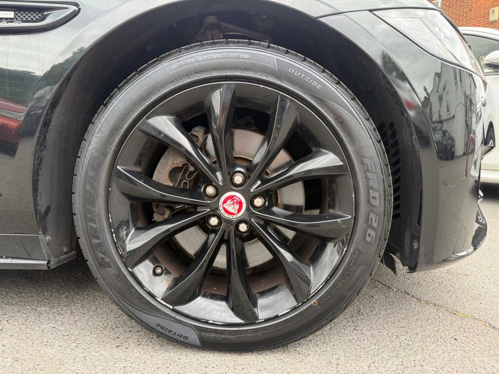 Jaguar XF Saloon Grey #34