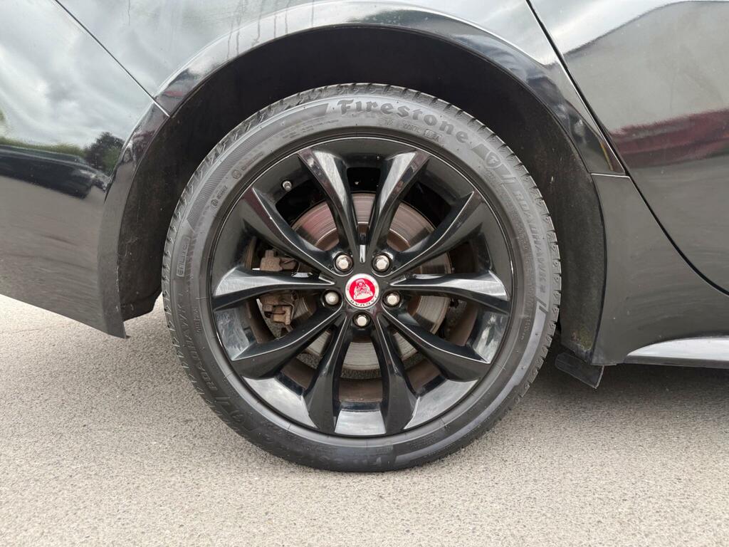 Jaguar XF Saloon Grey #33