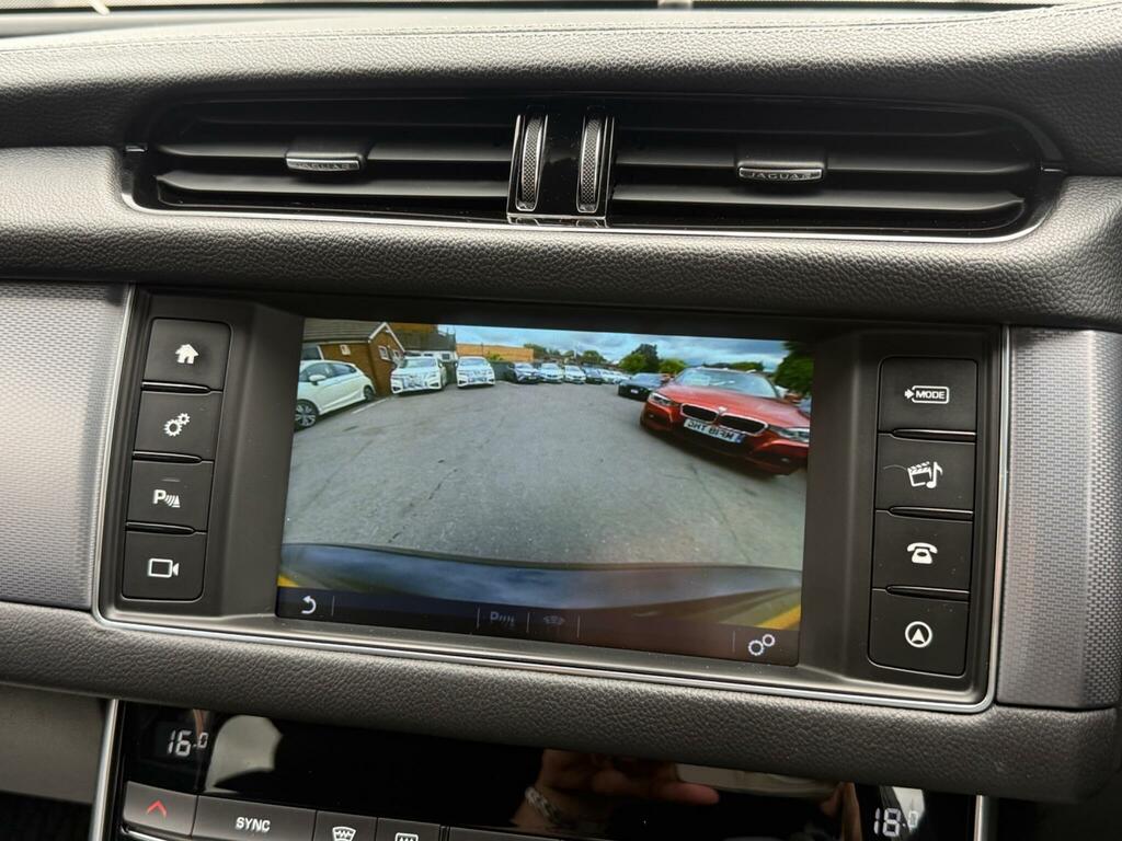 Jaguar XF Saloon Grey #35