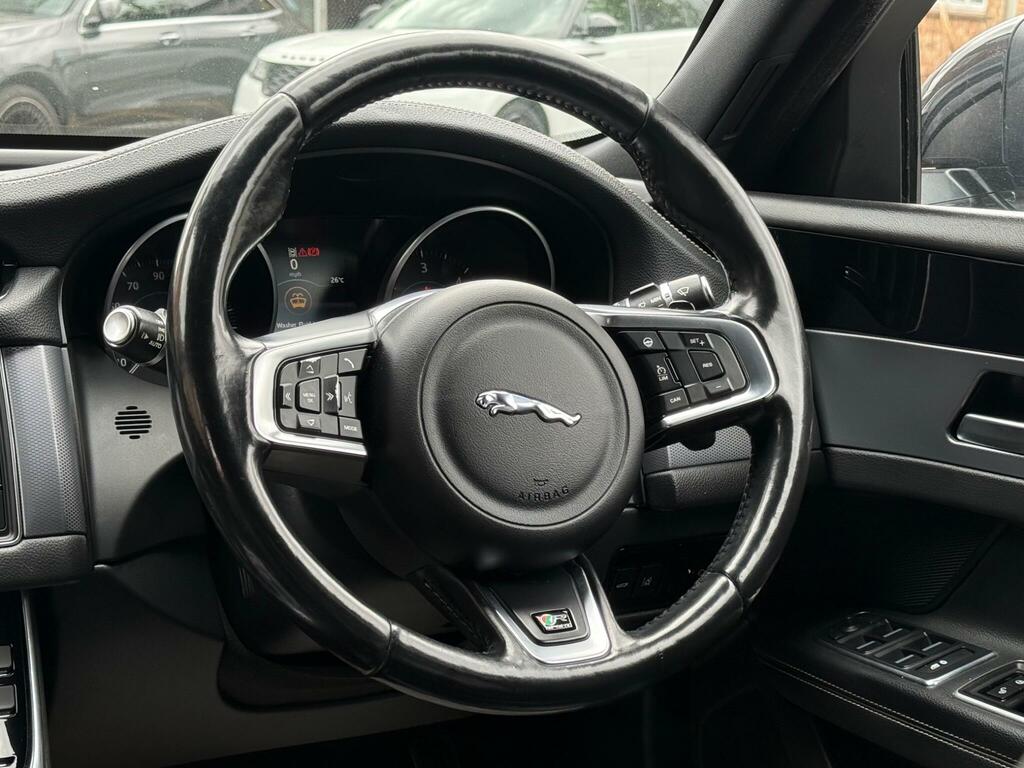 Jaguar XF Saloon Grey #45