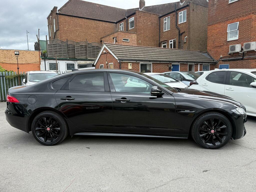 Jaguar XF Saloon Grey #11