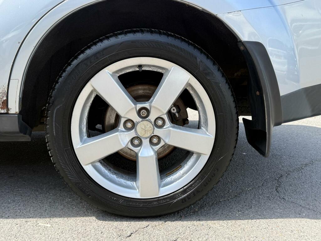 Mitsubishi Outlander 2.0 Di-dc Warrior 4Wd Euro 4 Black #33