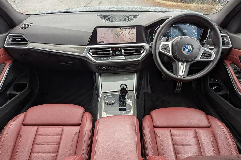BMW 3 Series 330E Xdrive M Sport Pro Edition MV71CWM Grey #4