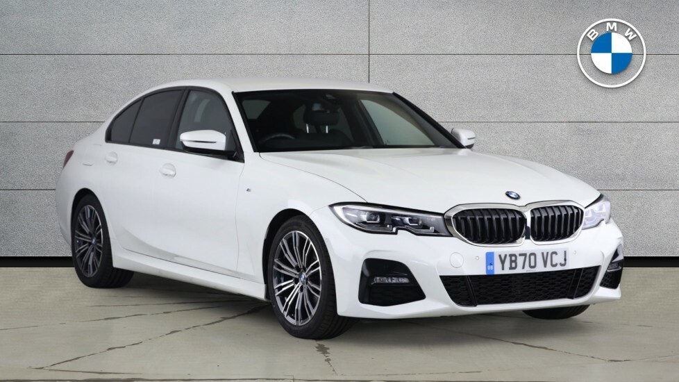 BMW 3 Series 320I M Sport Saloon YB70VCJ White