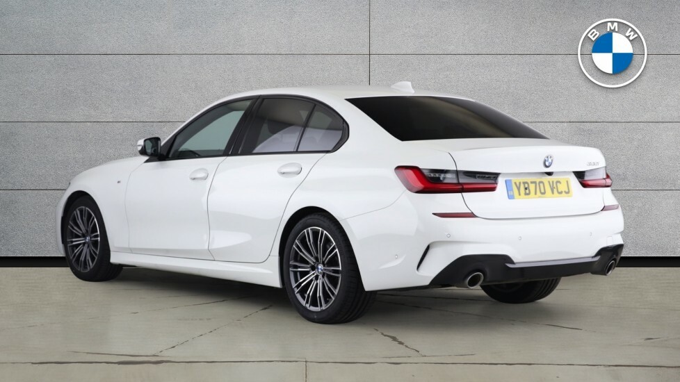 BMW 3 Series 320I M Sport Saloon YB70VCJ White #2